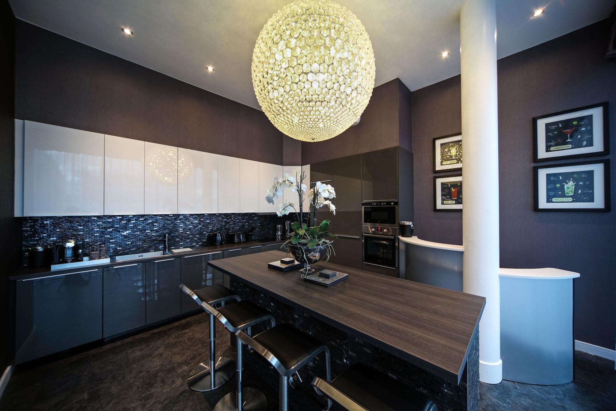Epic Apartments Seel Street Liverpool Exterior photo