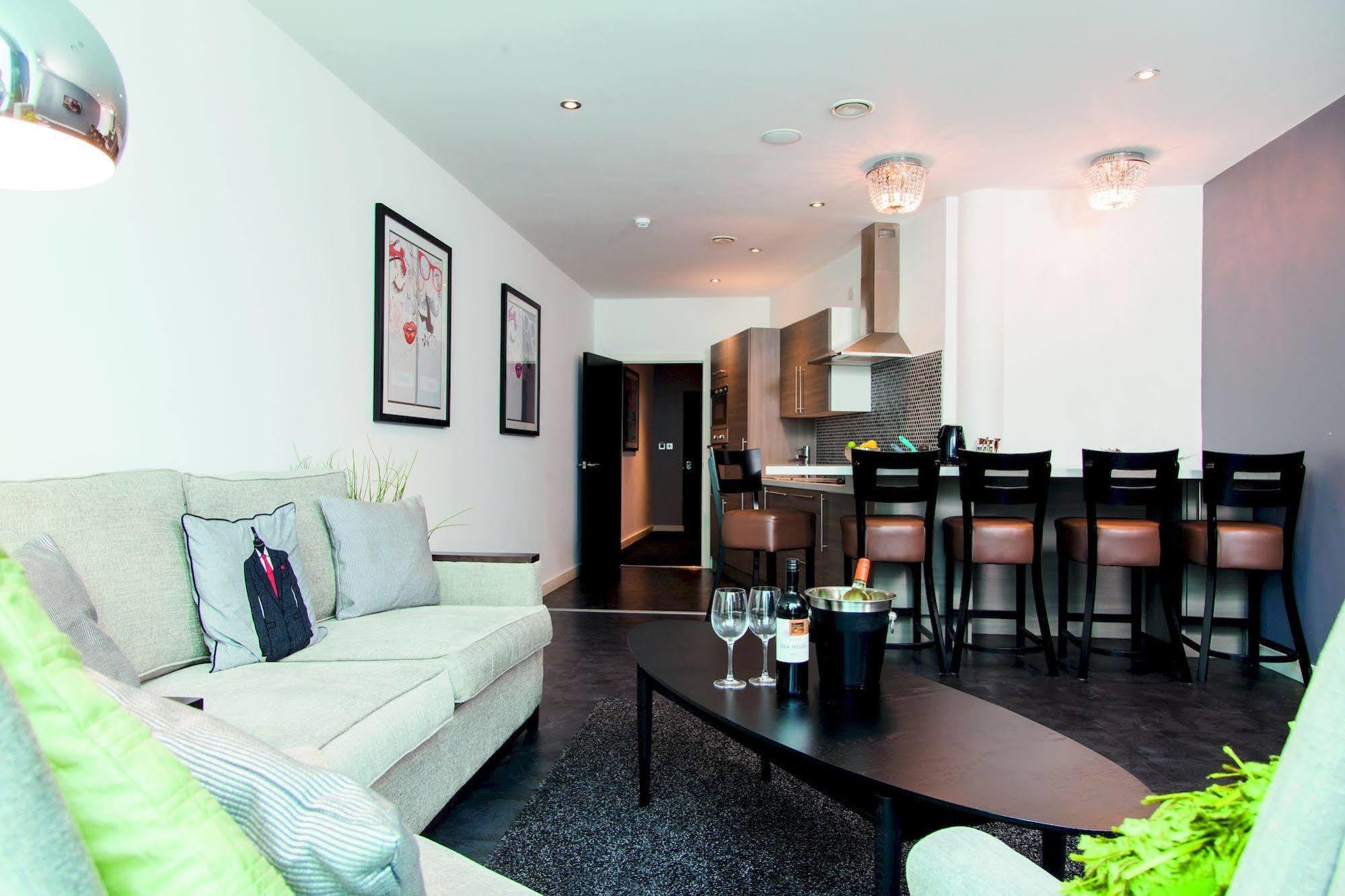 Epic Apartments Seel Street Liverpool Exterior photo